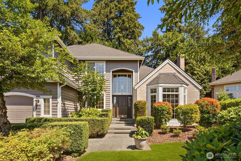 Photo of 2714 232nd Place SE, Sammamish, WA 98075 (MLS # 2567021)