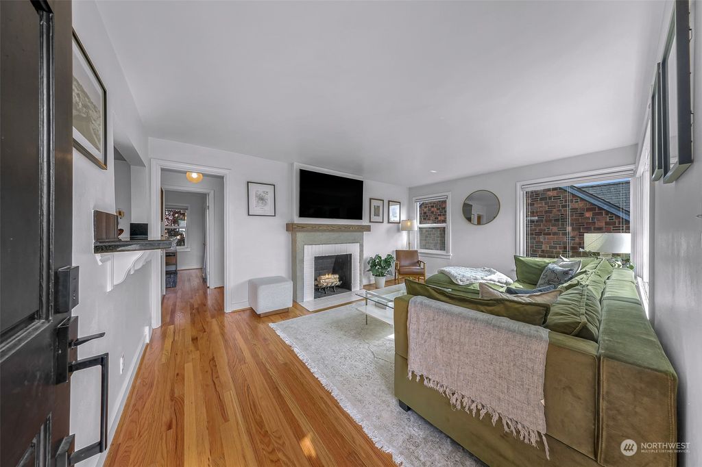 Photo of 4107 Fauntleroy Way SW, Seattle, WA 98126 (MLS # 2241706)