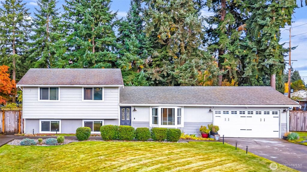Photo of 8831 Daffodil Lane SE, Olympia, WA 98513 (MLS # 2451716)