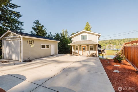 Photo of 8022 Long Lake Road SE, Port Orchard, WA 98367 (MLS # 2550323)