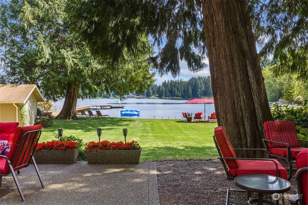 Photo of 14327 56th Avenue NW, Stanwood, WA 98292 (MLS # 2075615)
