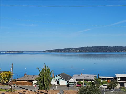 A home in Camano Island