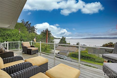 A home in Camano Island