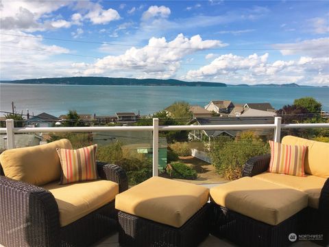 A home in Camano Island