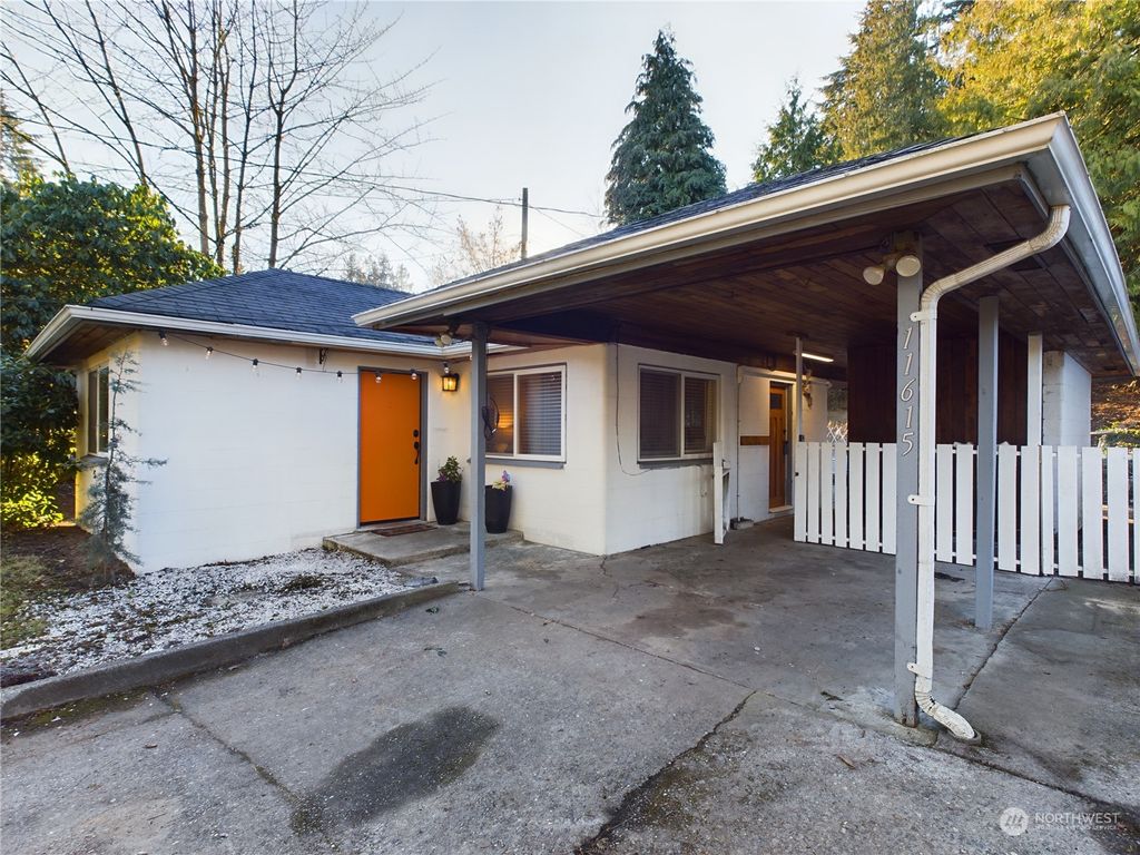 Photo of 11615 8th Avenue S, Seattle, WA 98168 (MLS # 2327781)