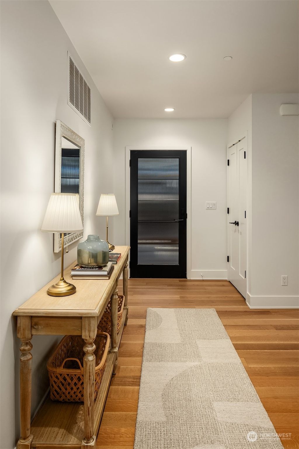 Photo of 8510 SE 82nd Street, Mercer Island, WA 98040 (MLS # 2295450)