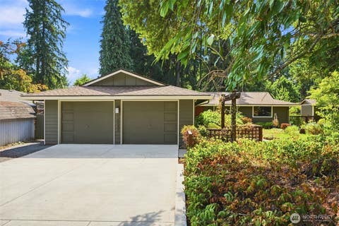 Photo of 16533 SE 149th Street, Renton, WA 98059 (MLS # 2569276)