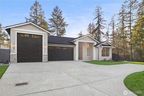 Photo of 541 SW 366th Street #1, Federal Way, WA 98023 (MLS # 2407554)