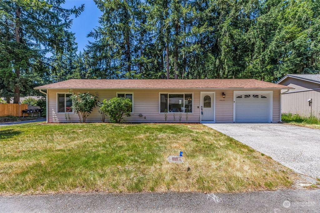 Photo of 19626 SE 259th Street, Covington, WA 98042 (MLS # 2076886)