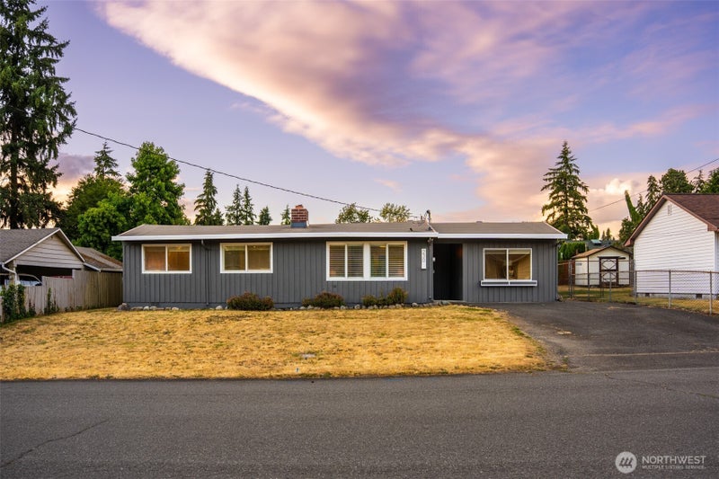 230 S 187th Street