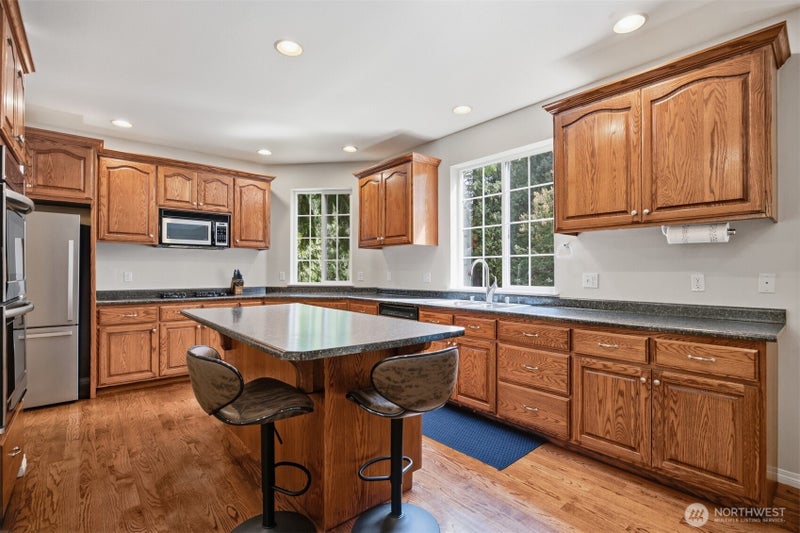 10 Topside Court
