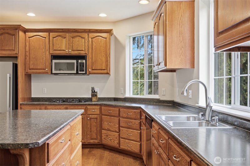 10 Topside Court