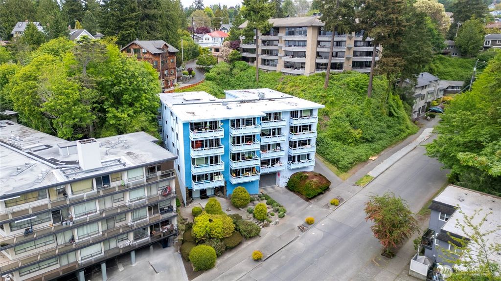 Photo of 7060 Lincoln Park Way S, Seattle, WA 98136 (MLS # 2382545)