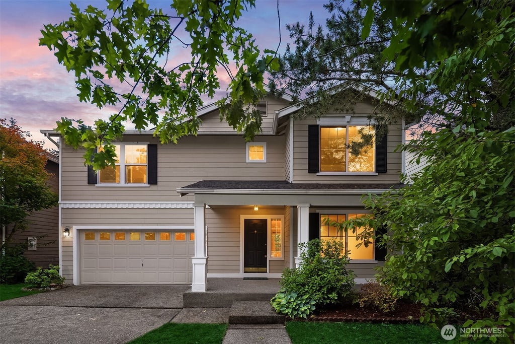 Photo of 10161 224th Avenue NE, Redmond, WA 98053 (MLS # 2582497)