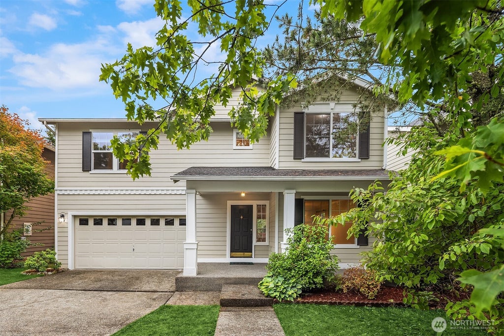 Photo of 10161 224th Avenue NE, Redmond, WA 98053 (MLS # 2582497)