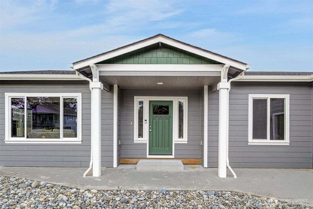 Photo of 1215 195th Street, Long Beach, WA 98613 (MLS # 2489754)