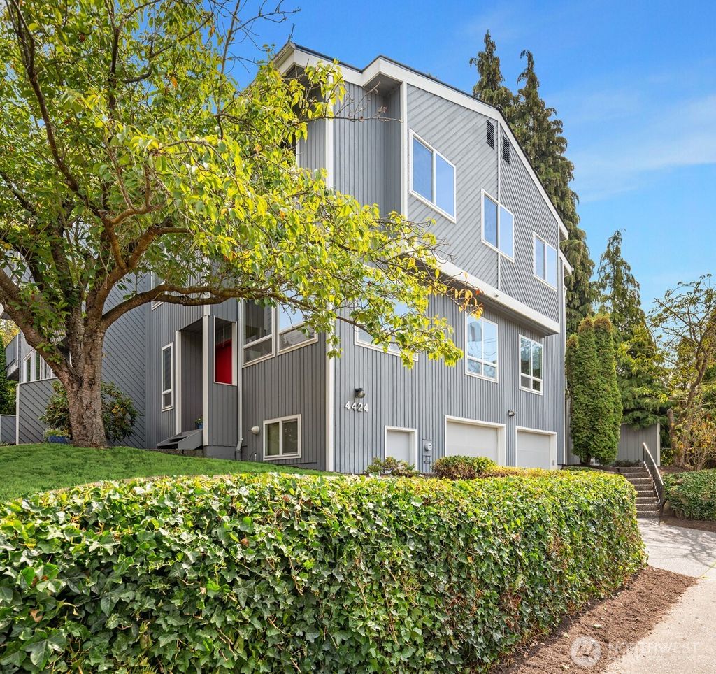 Photo of 4424 4th Avenue NW #5, Seattle, WA 98107 (MLS # 2433432)