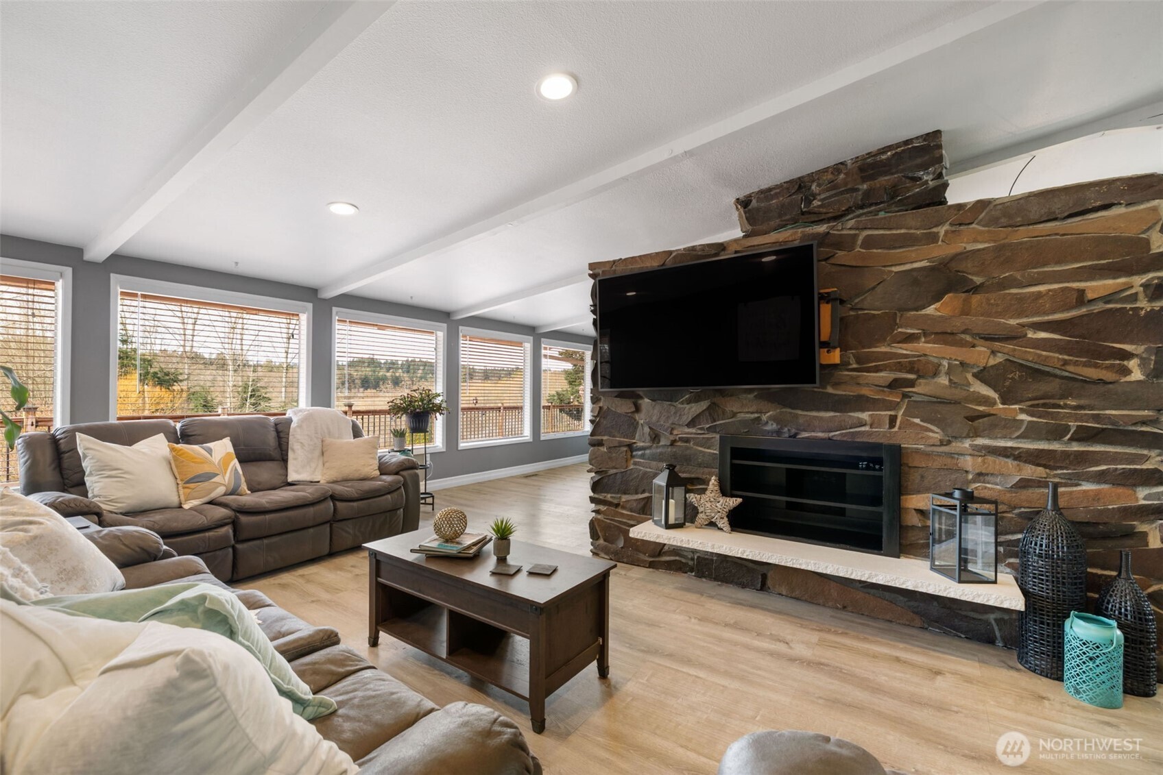 11782 Schold Road NW