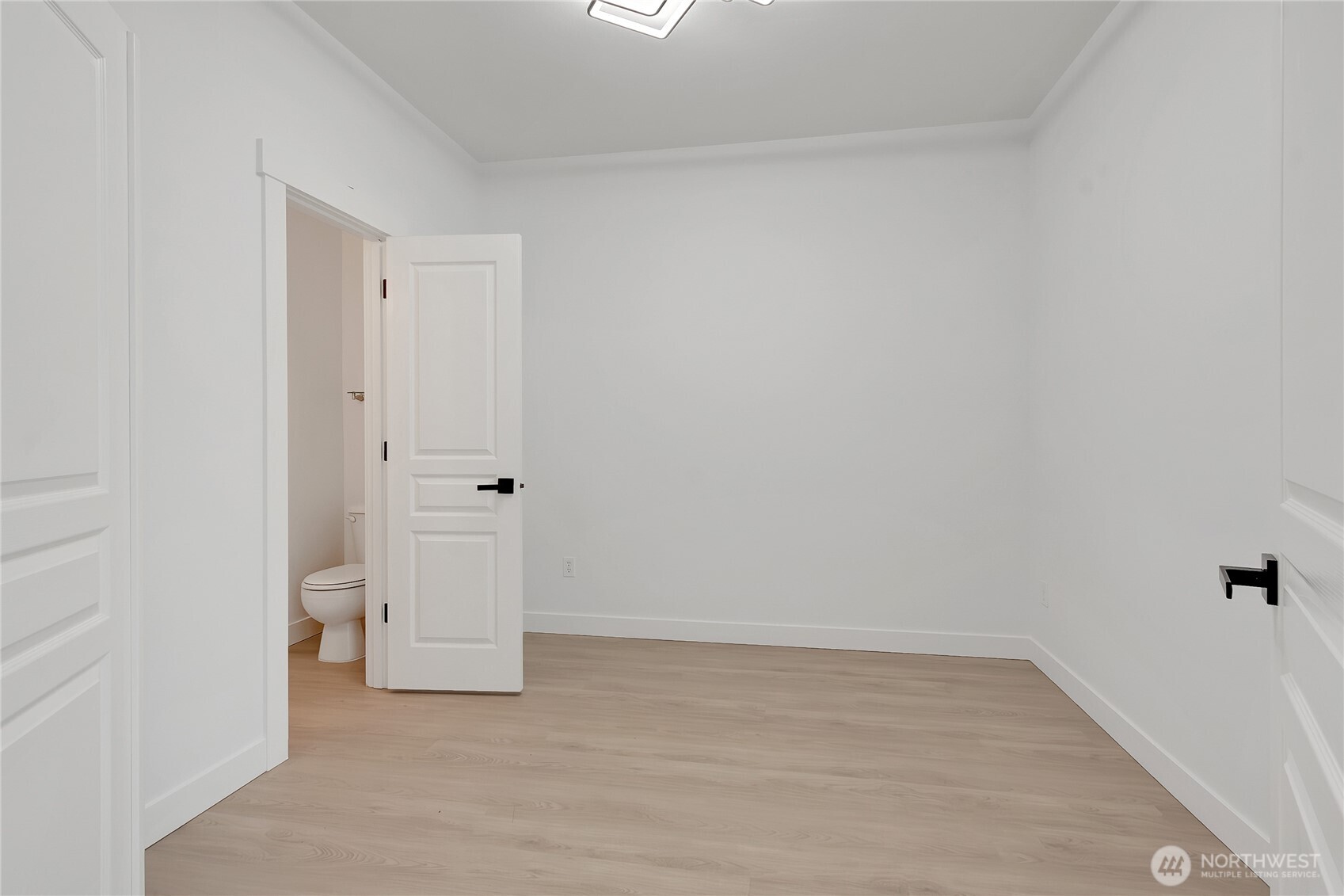 21501 104th Street Ct E