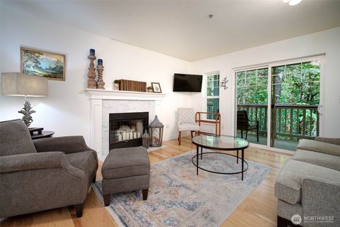 Photo of 18501 SE Newport Way #J238, Issaquah, WA 98027 (MLS # 2519668)