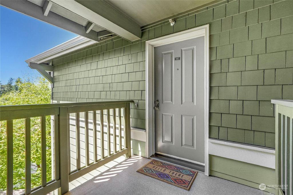 Photo of 1931 23rd Place NE #303, Issaquah, WA 98029 (MLS # 2258705)