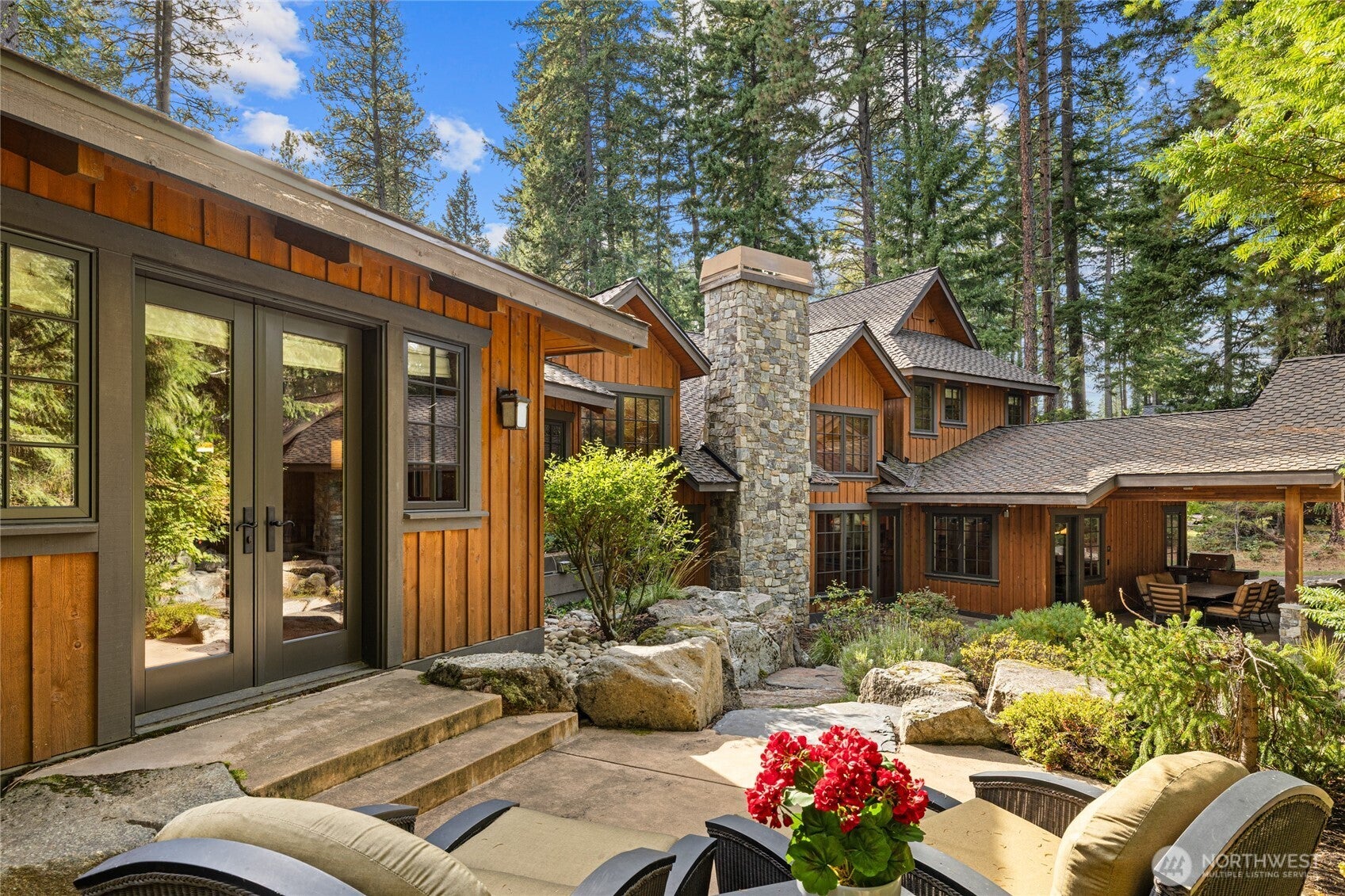 1491 Pinegrass Loop