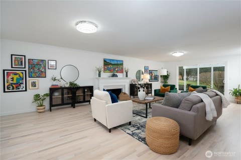 Photo of 32520 30th Avenue SW, Federal Way, WA 98023 (MLS # 2322149)