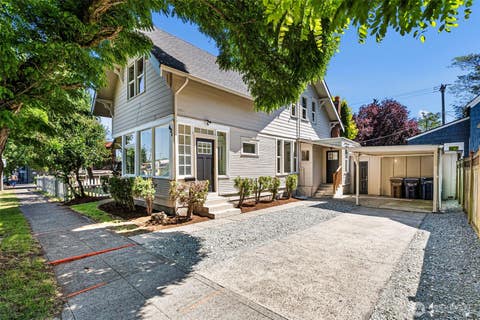 Photo of 621 S Pine Street, Tacoma, WA 98405 (MLS # 2534139)