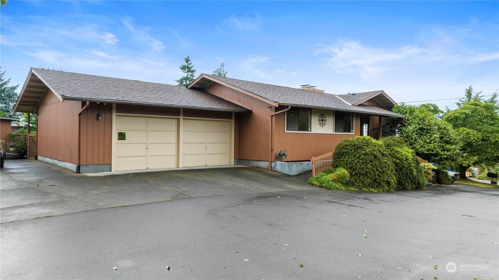 Photo of 7227 S 128th Street, Seattle, WA 98178 (MLS # 2129657)