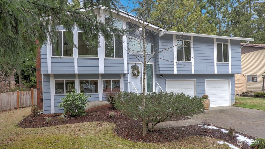 Photo of 15904 SE 178th Court, Renton, WA 98058 (MLS # 2021754)