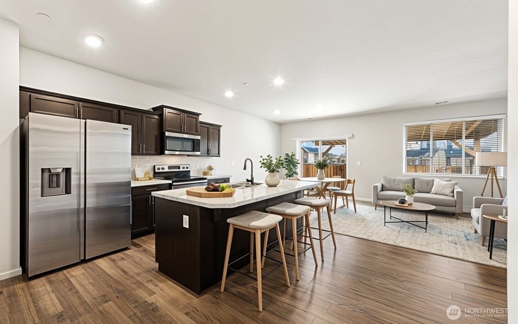 Photo of 18731 108th Avenue E, Puyallup, WA 98374 (MLS # 2468409)