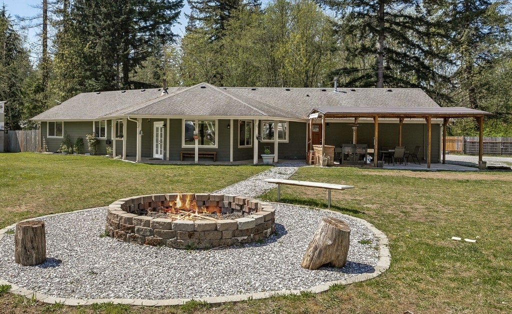 Photo of 20108 State Route 706 E, Elbe, WA 98330 (MLS # 2595644)