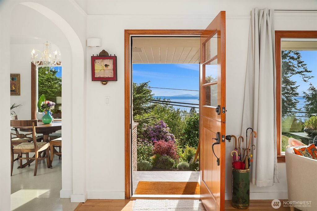 Photo of 9326 California Avenue SW, Seattle, WA 98136 (MLS # 2529339)