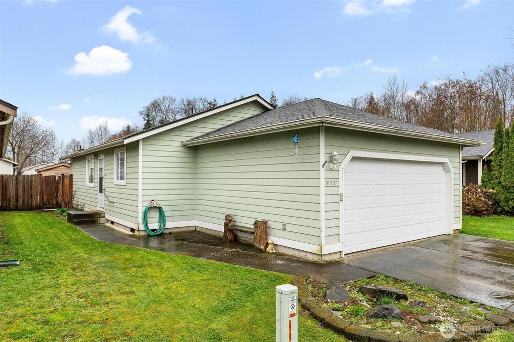 Photo of 16407 40th Drive NE, Arlington, WA 98223 (MLS # 2477462)