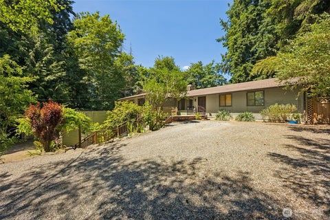Photo of 12012 SE 310th Street, Auburn, WA 98092 (MLS # 2476103)