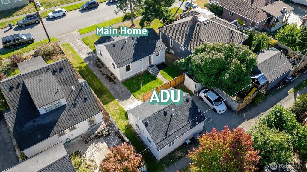 Photo of 1221 S 12th Street, Mount Vernon, WA 98274 (MLS # 2464414)