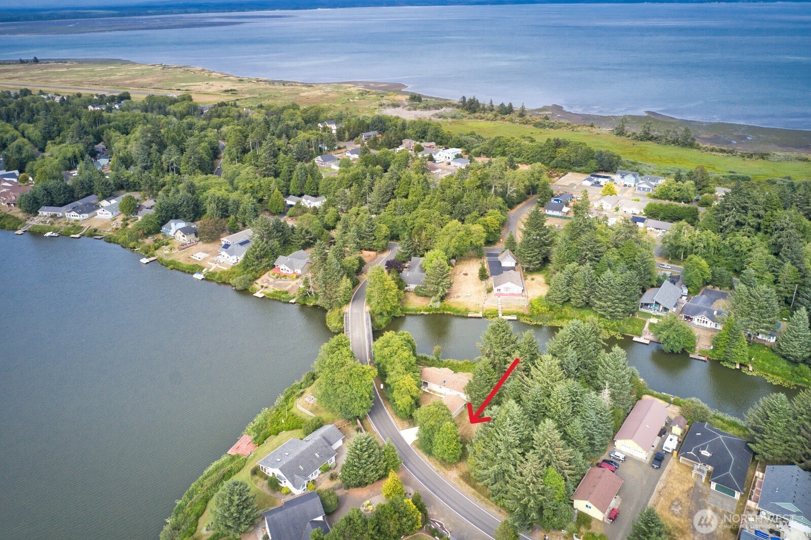 279 Overlake Street NE