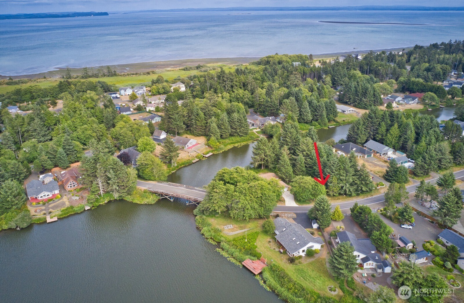 279 Overlake Street NE