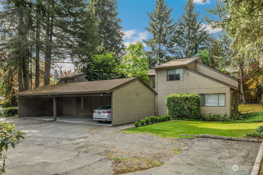 Photo of 1301 Bellevue Way SE, Bellevue, WA 98004 (MLS # 2239793)