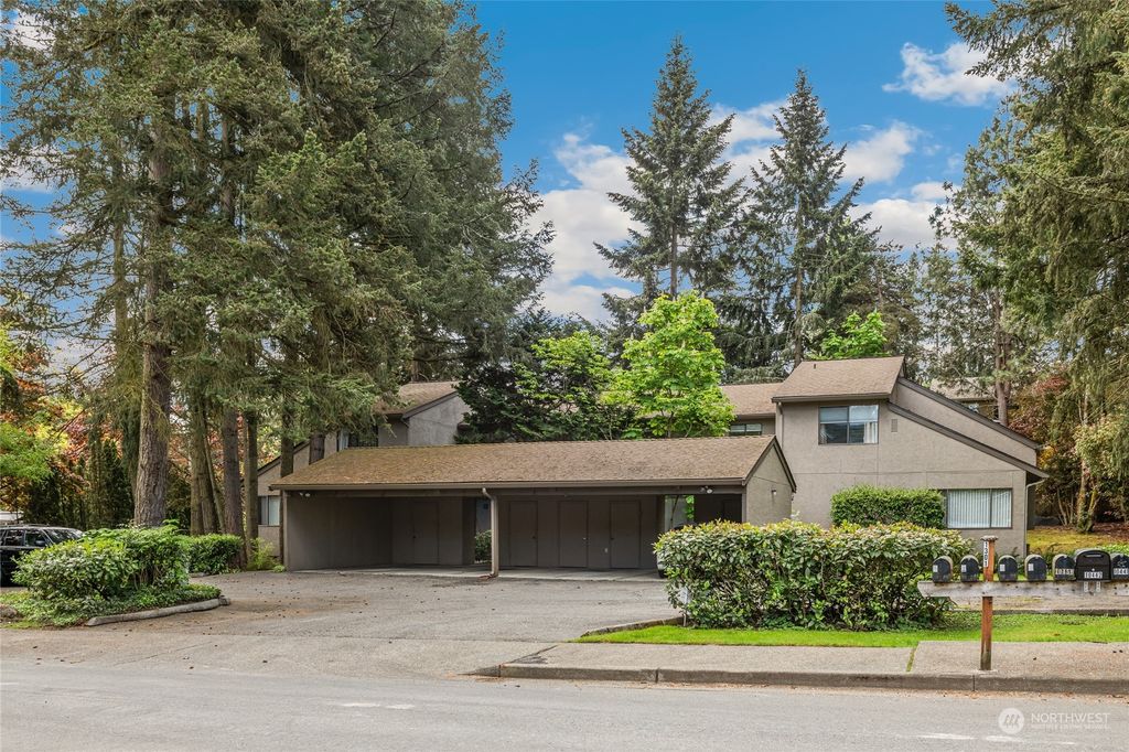 Photo of 1301 Bellevue Way SE, Bellevue, WA 98004 (MLS # 2239793)