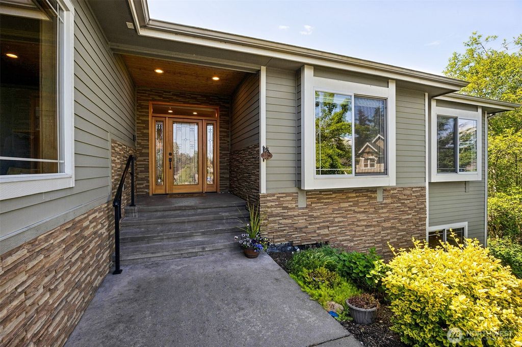Photo of 3202 170th Avenue E, Lake Tapps, WA 98391 (MLS # 2520862)