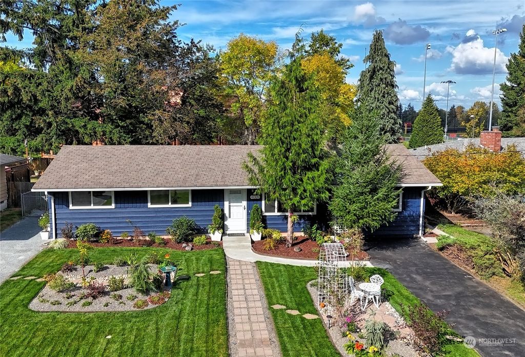 Photo of 4009 219th Street SW, Mountlake Terrace, WA 98043 (MLS # 2310053)