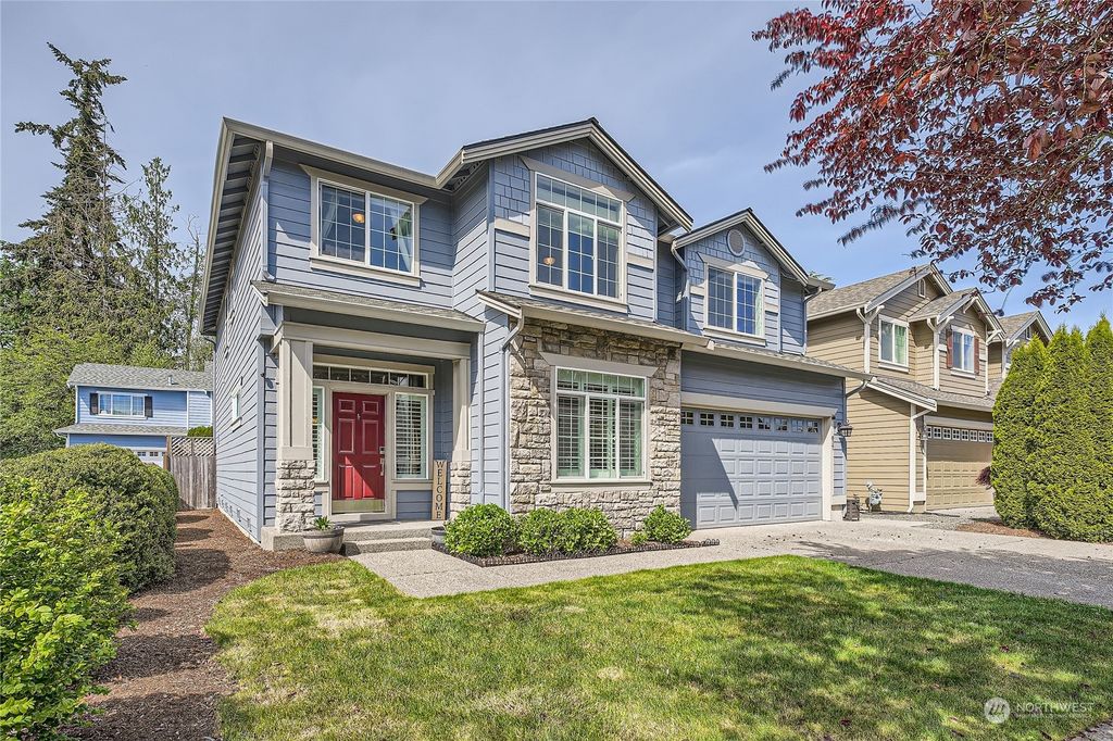 Photo of 817 199th Street SW, Lynnwood, WA 98036 (MLS # 2239031)