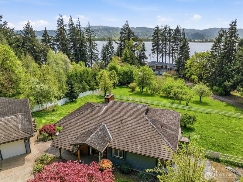 16 Little Cape Horn Road