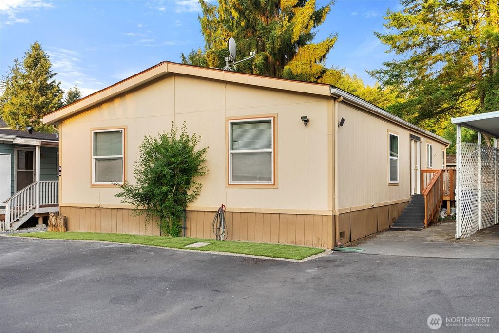 Photo of 1332 192nd St SE St #58, Bothell, WA 98012 (MLS # 2415057)
