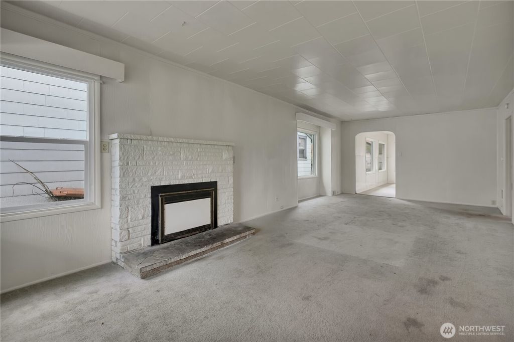 Photo of 4054 S G Street, Tacoma, WA 98418 (MLS # 2463451)