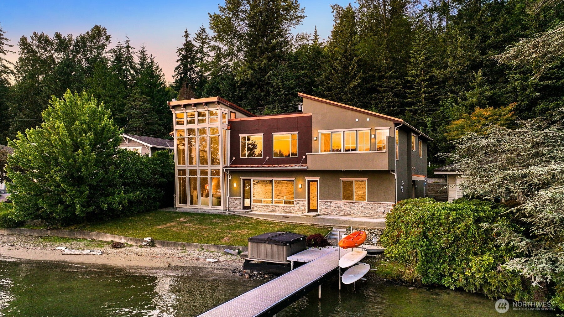 2076 Dellesta Drive