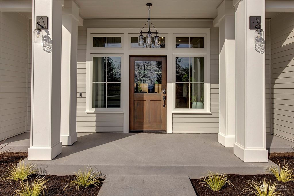 Photo of 3633 90th Avenue SE, Mercer Island, WA 98040 (MLS # 2217180)