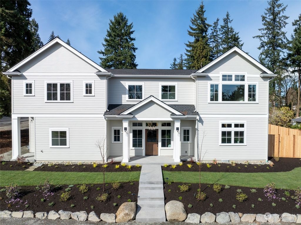 Photo of 3633 90th Avenue SE, Mercer Island, WA 98040 (MLS # 2217180)