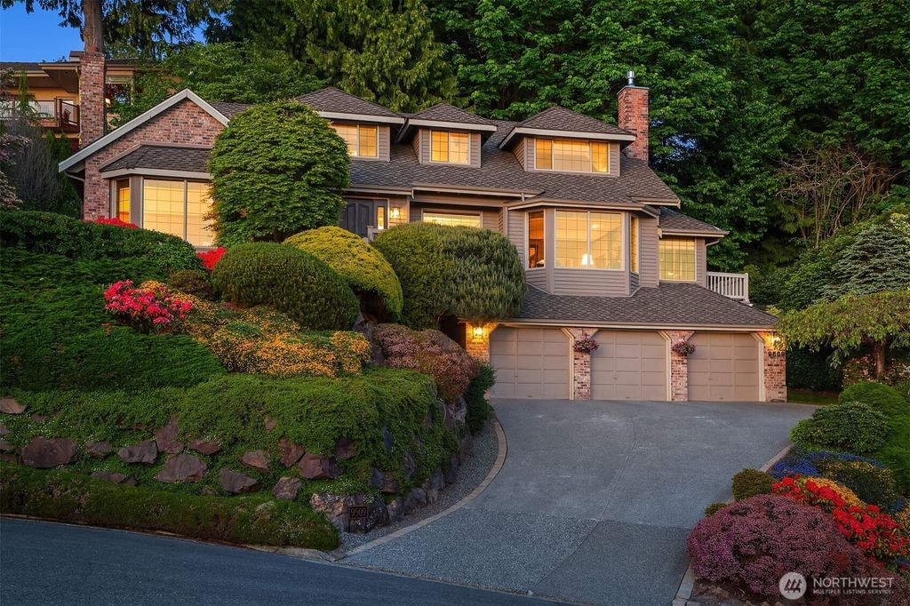Photo of 9509 Forest Dell Drive, Edmonds, WA 98020 (MLS # 2375766)
